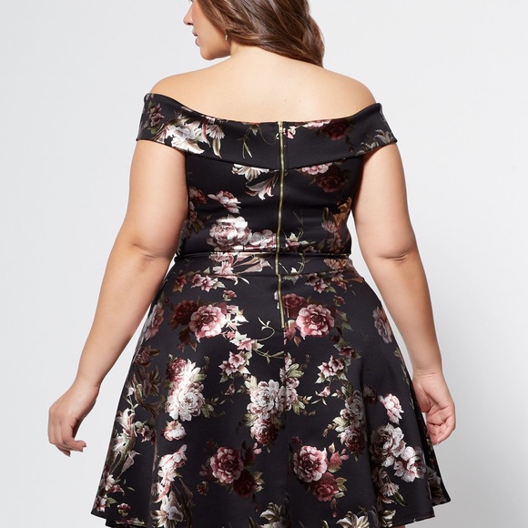 Floral dress - Picture 2 of 3